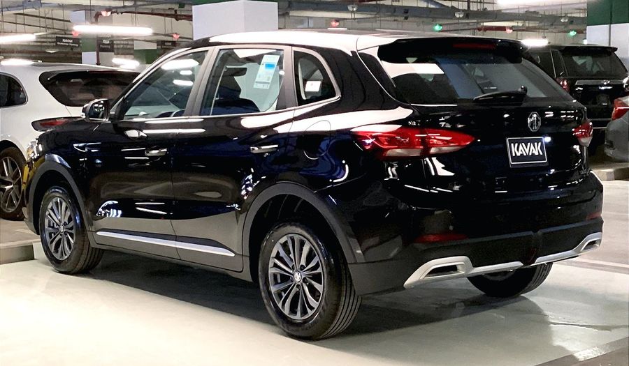 Mg Zs 1.5 STD AUTO Suv 2025