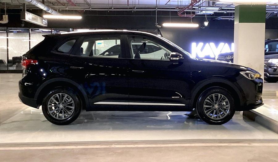 Mg Zs 1.5 STD AUTO Suv 2025