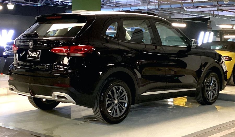 Mg Zs 1.5 STD AUTO Suv 2025