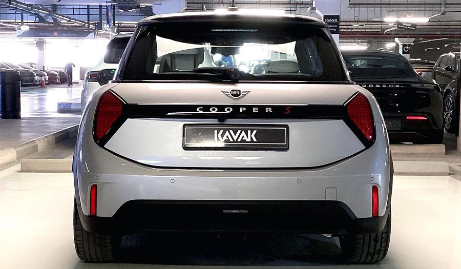 Mini Cooper S STANDARD Hatchback 2025