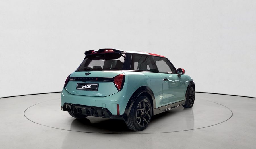 Mini Cooper S 2.0 COOPER JCW KIT AUTO Hatchback 2025