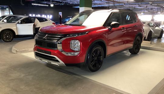 Mitsubishi Outlander 2.5 AUTO 2WD 7SEAT LTHR SEATS PRIME EDT-2025