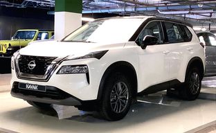 Nissan • X-Trail