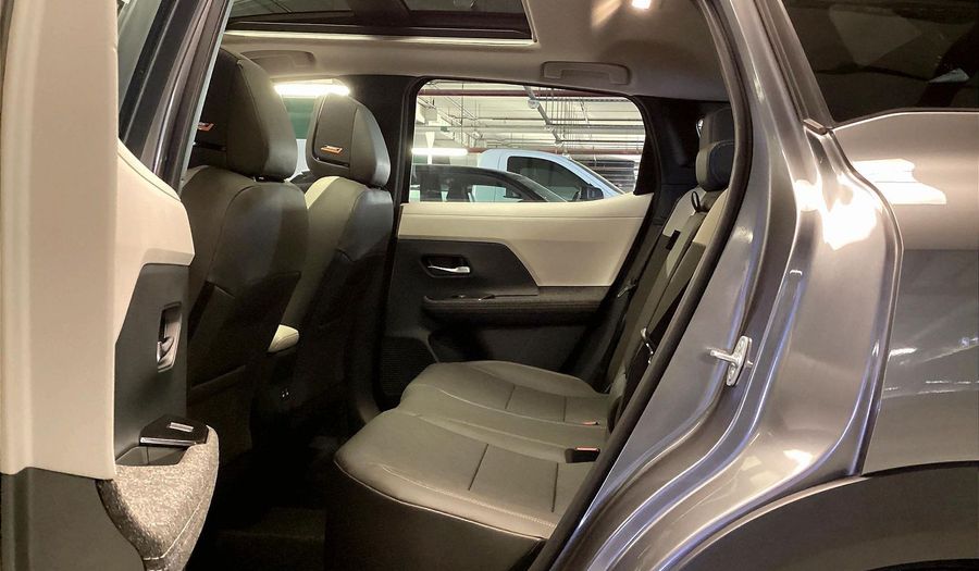 Nissan Kicks SL Suv 2025