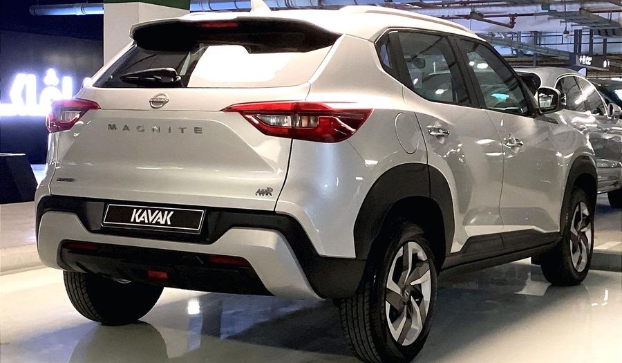 Nissan Magnite S Suv 2025