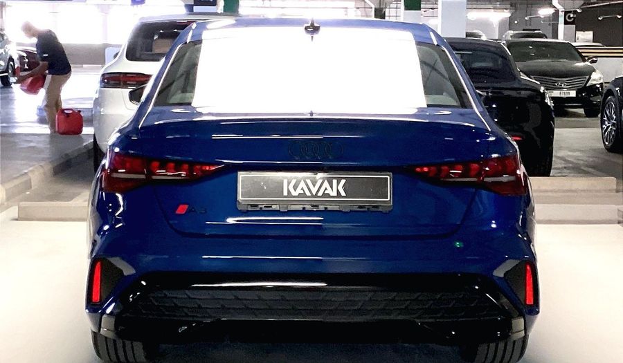 Audi A3 35 TFSI SLINE Sedan 2025