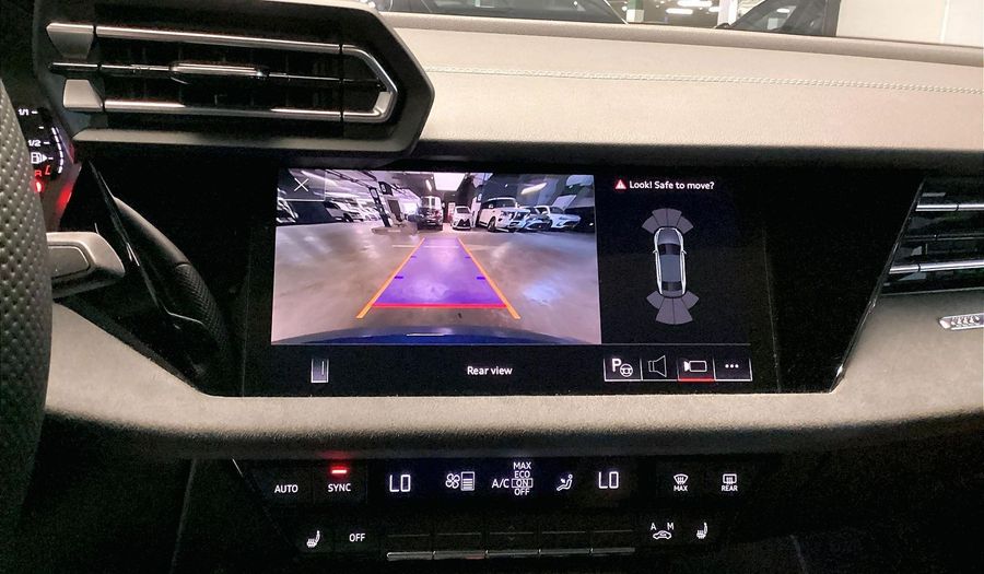 Audi A3 35 TFSI SLINE Sedan 2025