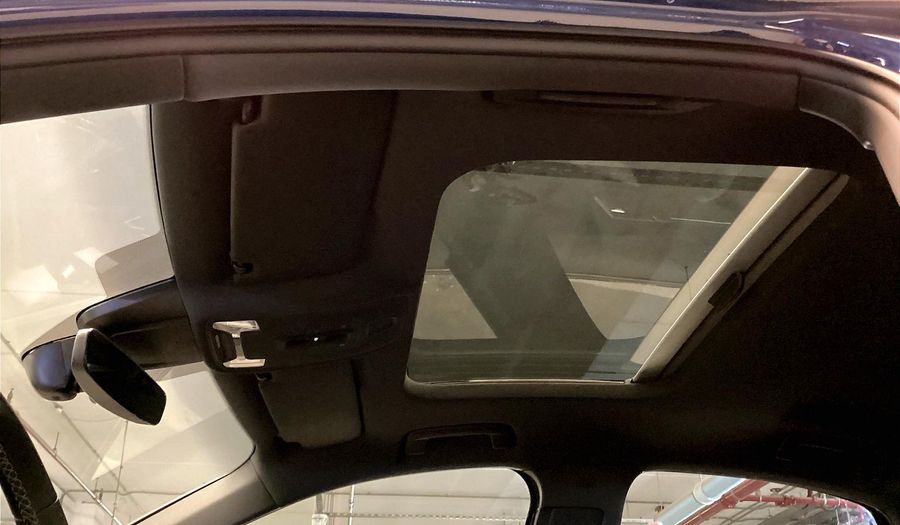 Audi A3 35 TFSI SLINE Sedan 2025