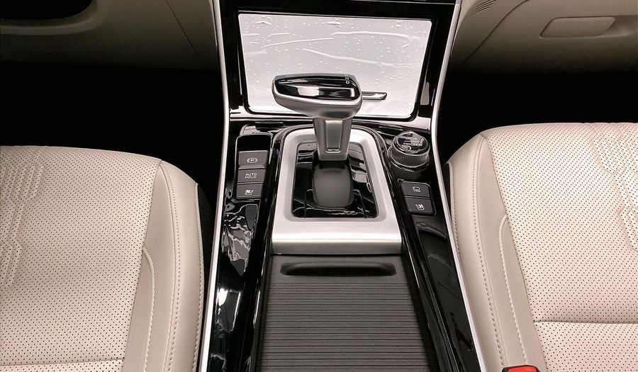 Kia Seltos 1.4 AUTO SX 2WD FOP SR Suv 2025