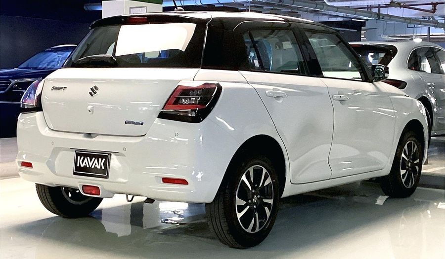 Suzuki Swift GLX Hatchback 2025