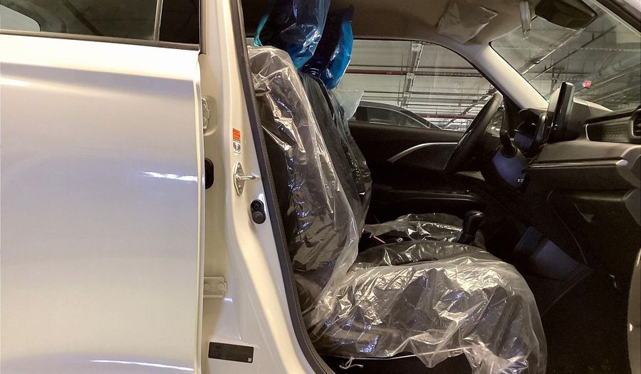 Suzuki Swift GLX Hatchback 2025