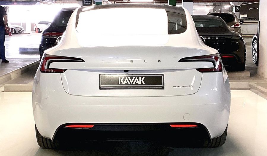 Tesla Model 3 LONG RANGE DUAL MOTOR Sedan 2025