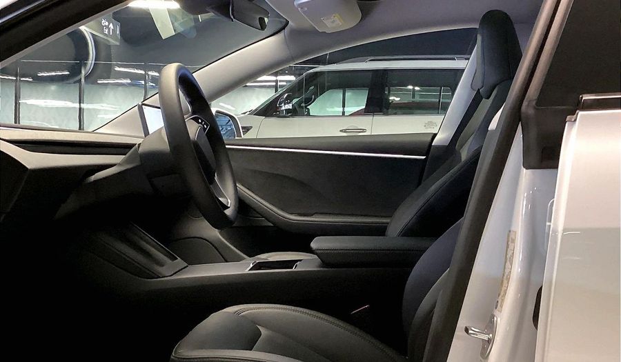 Tesla Model 3 LONG RANGE DUAL MOTOR Sedan 2025