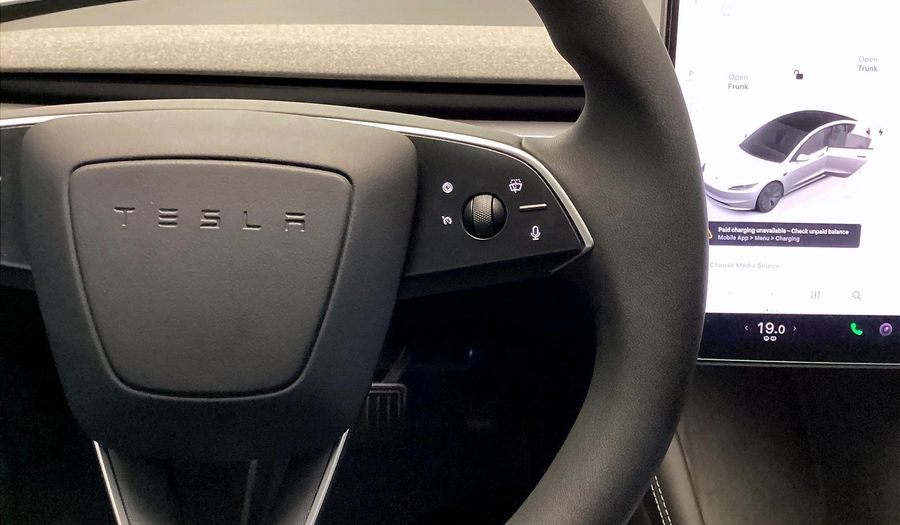 Tesla Model 3 LONG RANGE DUAL MOTOR Sedan 2025