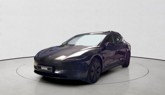 Tesla Model 3 Standard-2025