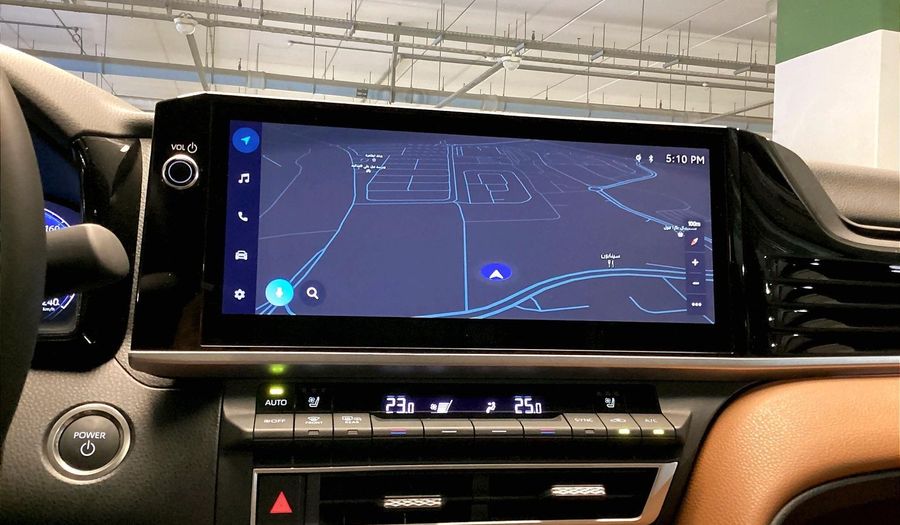 Toyota Camry LIMITED Sedan 2025