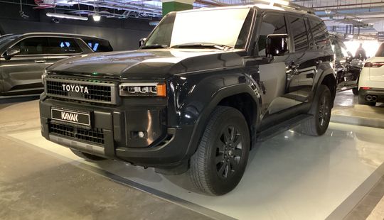 Toyota • Land Cruiser Prado