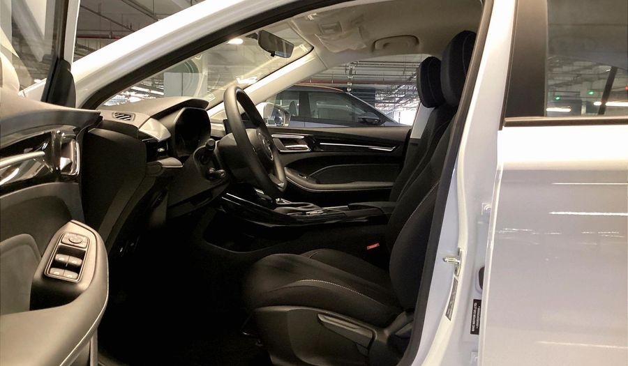 Mg Mg5 STANDARD Sedan 2026