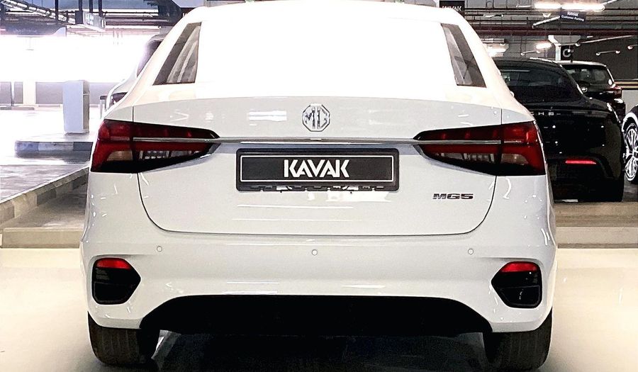 Mg Mg5 STANDARD Sedan 2026