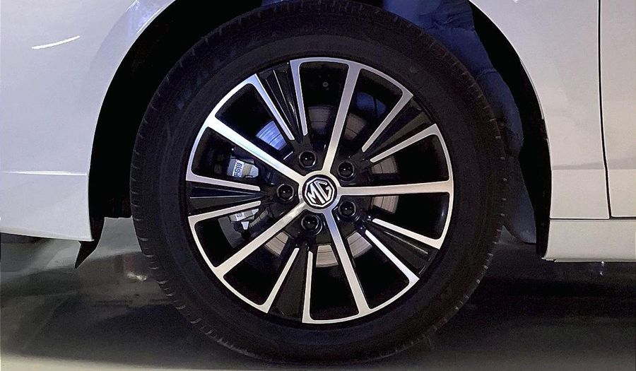 Mg Mg5 STANDARD Sedan 2026