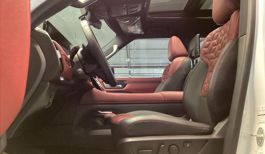 Nissan Patrol LE PLATINUM CITY Suv 2026