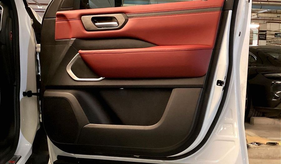 Nissan Patrol LE PLATINUM CITY Suv 2026