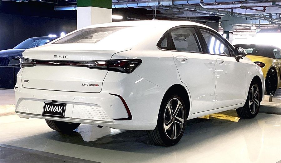 Baic U5_plus HONOR Sedan 2026