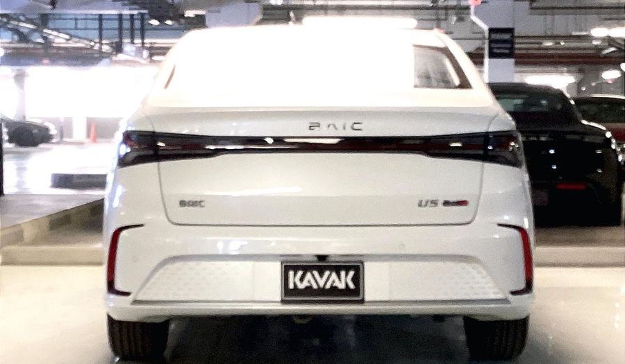 Baic U5_plus HONOR Sedan 2026