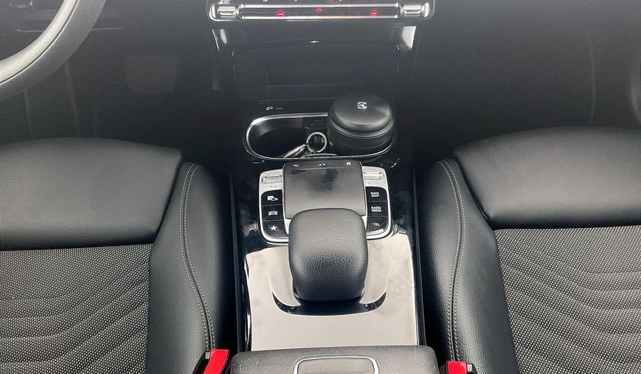 Mercedes Benz A 200 STANDARD Sedan 2020