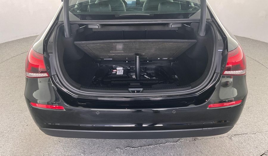 Mercedes Benz A 200 STANDARD Sedan 2020