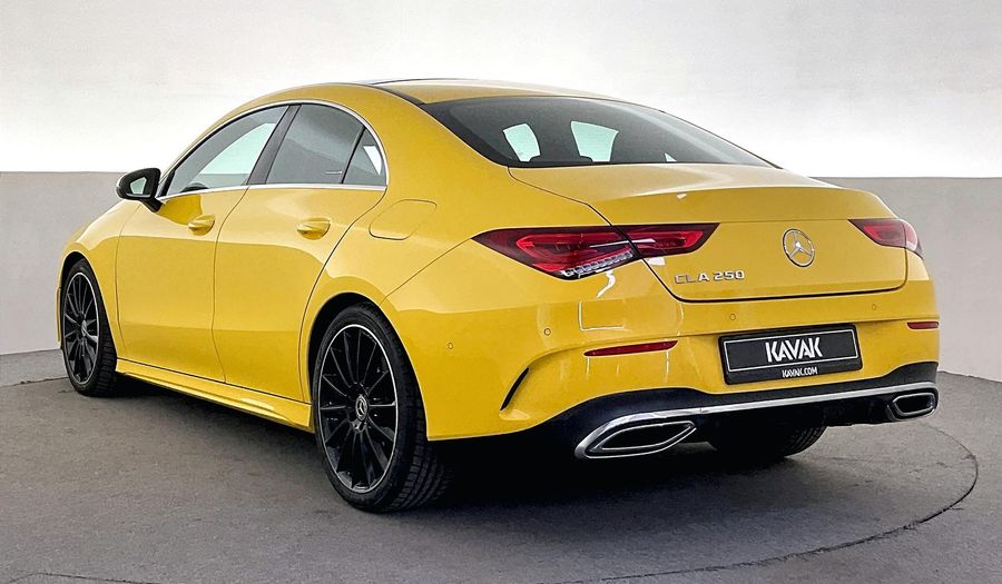 Mercedes Benz Cla 250 PREMIUM + Sedan 2020