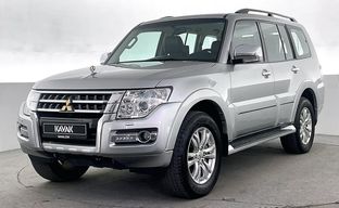 Mitsubishi • Pajero