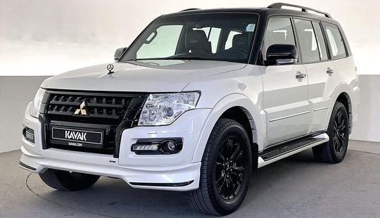 ميتسوبيشي باجيرو Signature Edition-2020