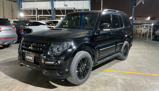 Mitsubishi Pajero Signature Edition-2020