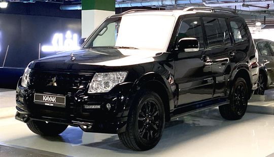 Mitsubishi Pajero Signature Edition-2020