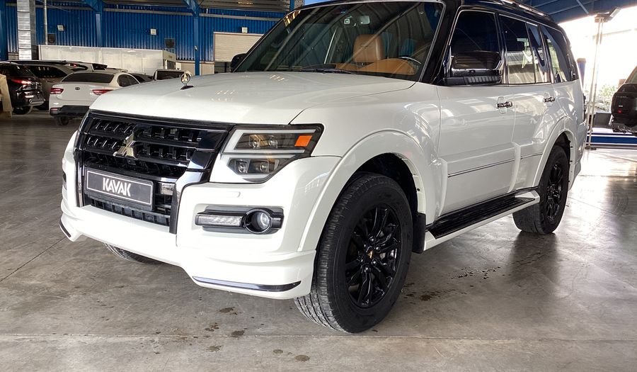 Mitsubishi Pajero SIGNATURE EDITION Suv 2020