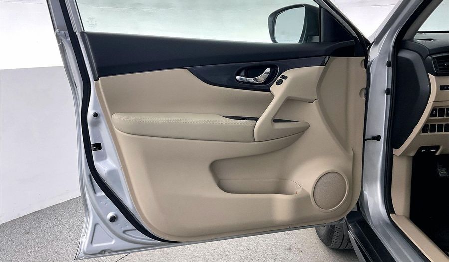 Nissan X-trail SV Suv 2020