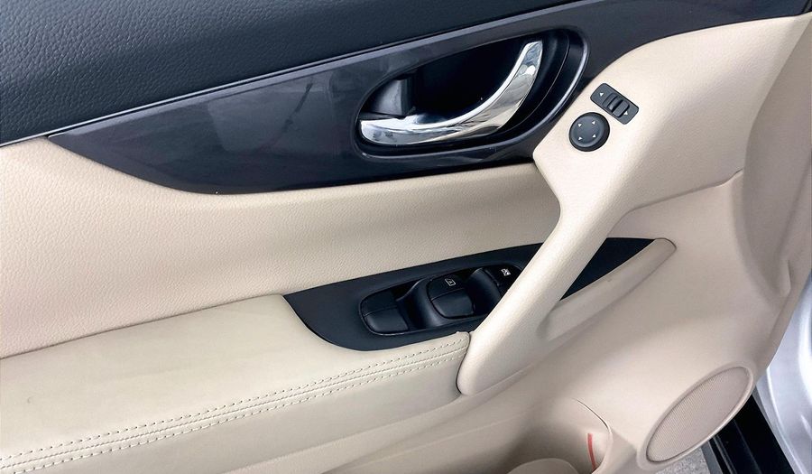 Nissan X-trail SV Suv 2020