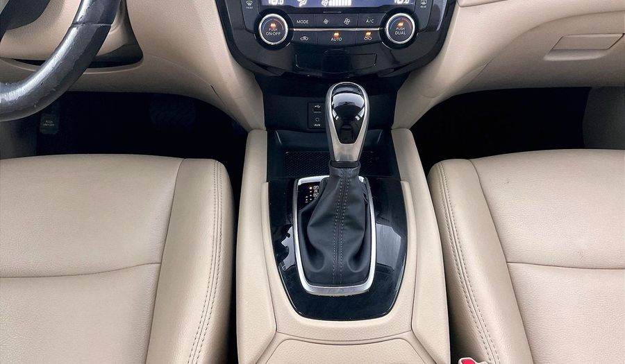 Nissan X-trail SV Suv 2020