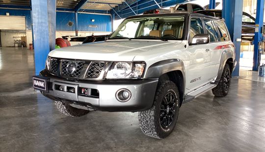 Nissan • Patrol Super Safari
