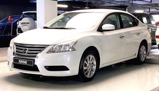 Nissan • Sentra