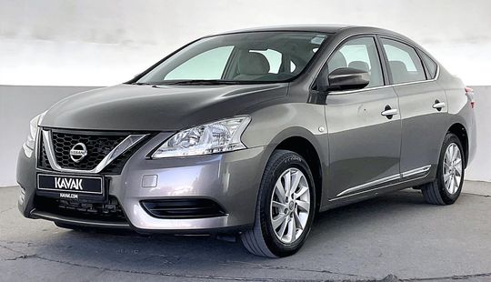 Nissan • Sentra
