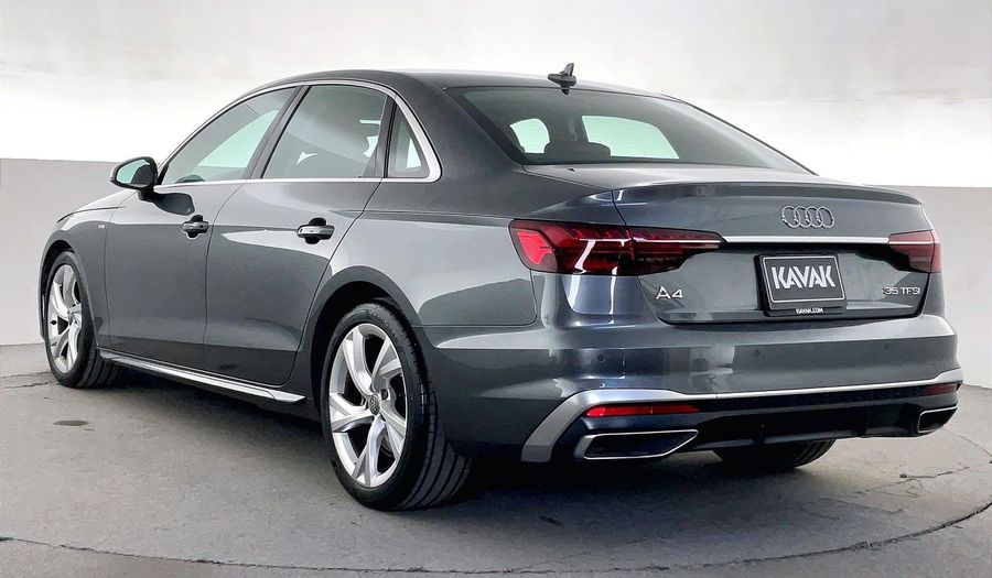 Audi A4 35 TFSI S-LINE Sedan 2020