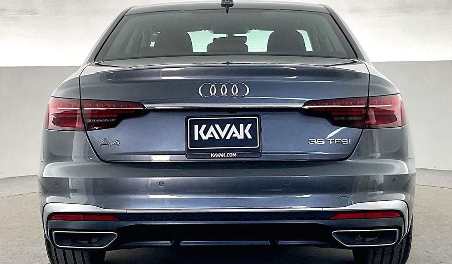 Audi A4 35 TFSI S-LINE Sedan 2020