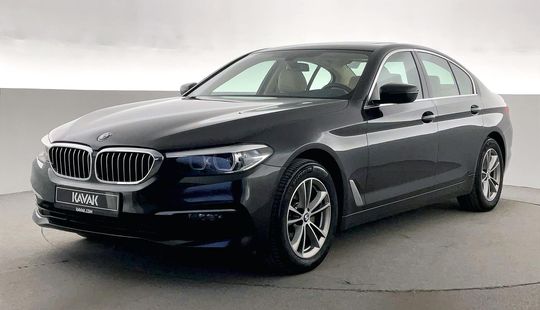 BMW • 520i