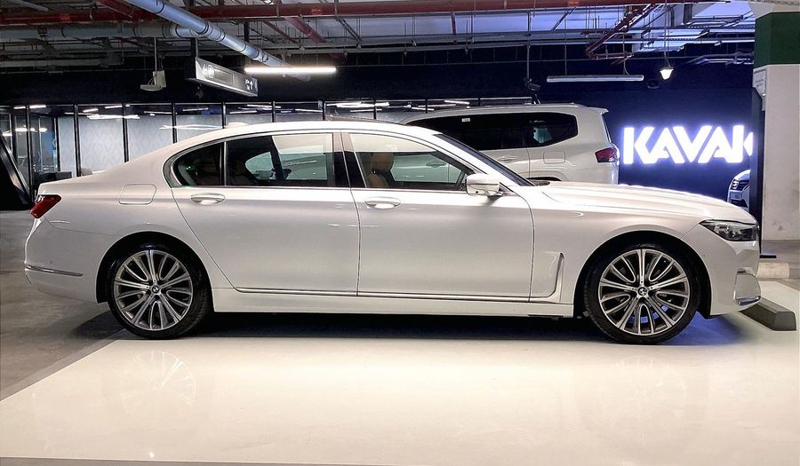 Bmw 730li EXCELLENCE Sedan 2020