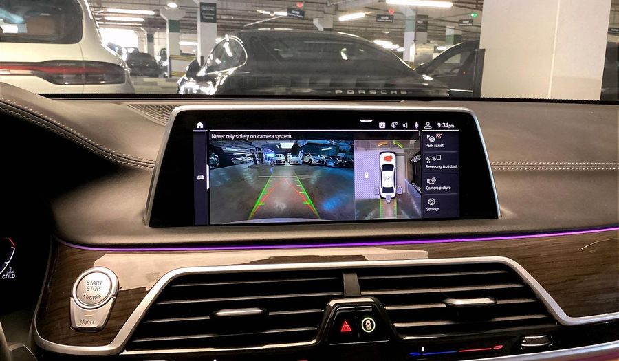 Bmw 730li EXCELLENCE Sedan 2020