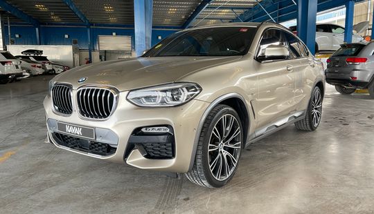 BMW • X4