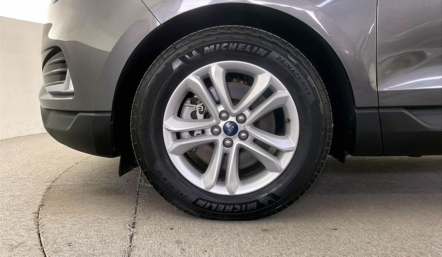 Ford Edge SEL Suv 2020