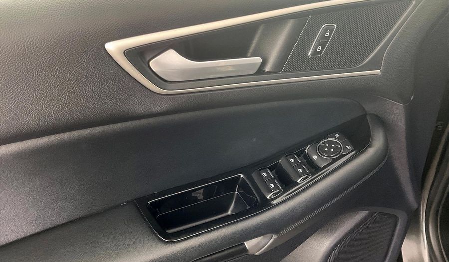 Ford Edge SEL Suv 2020